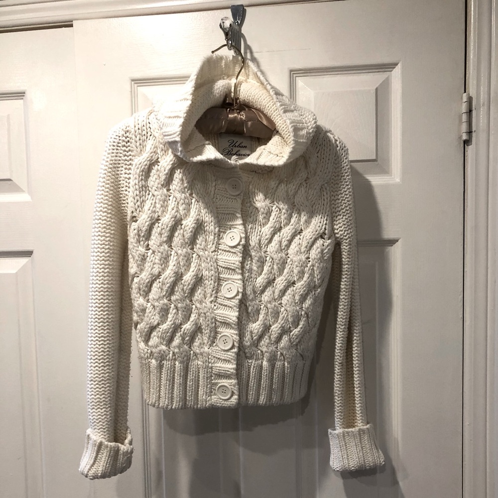 URBAN BEHAVIOUR White Sweater